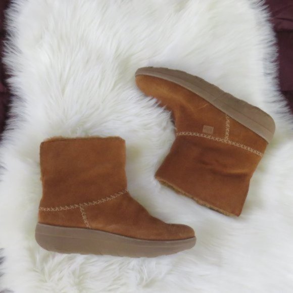fitflop sheepskin boots